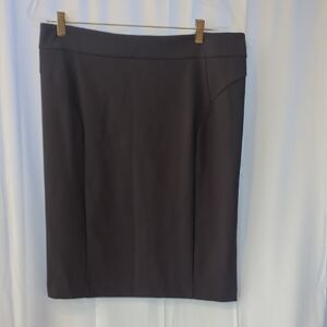 Elegant Black Pencil Skirt